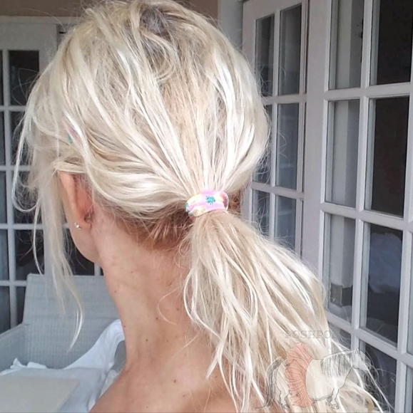 Boho Floral Theme 4-Pack Handmade No Crease FOE Elastic Hair Ties - Picture 3 of 6